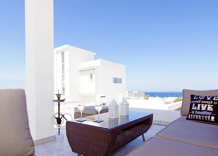 Spathele * Paralimni